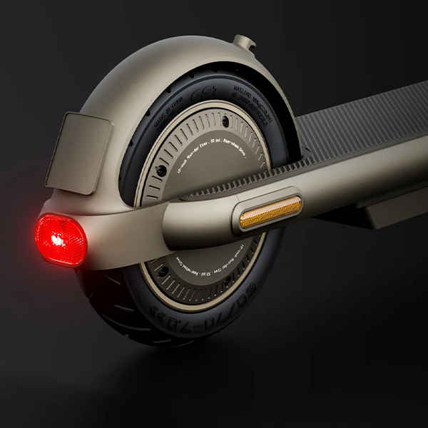 اسکوتر برقی شیائومی Xiaomi Electric Scooter 4 Pro Max